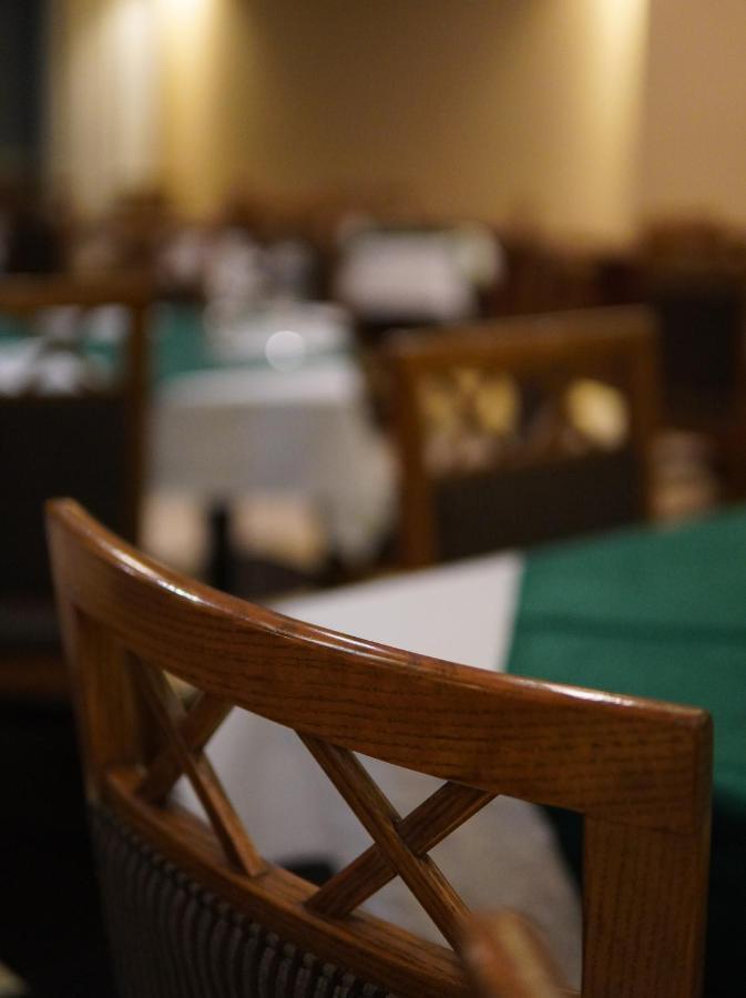 White Orchid Hotel Кокс Базар Екстериор снимка