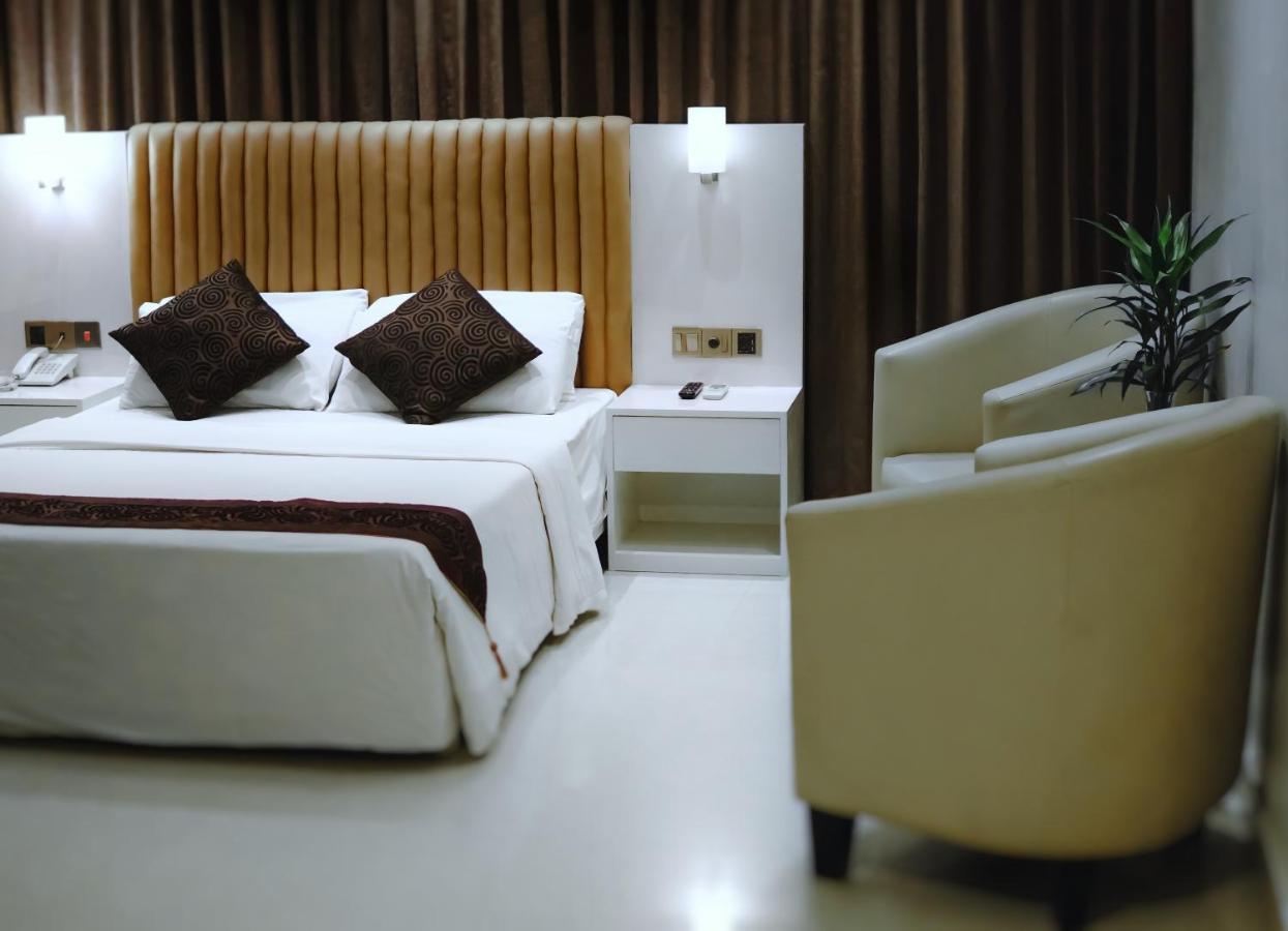 White Orchid Hotel Кокс Базар Екстериор снимка