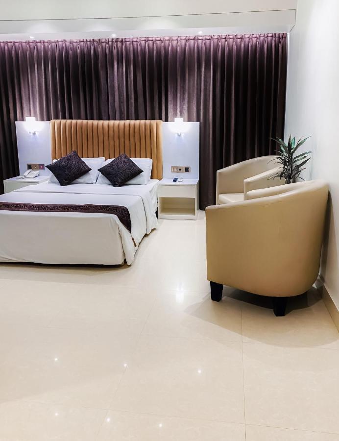 White Orchid Hotel Кокс Базар Екстериор снимка